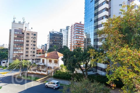 Image 26 - 253398